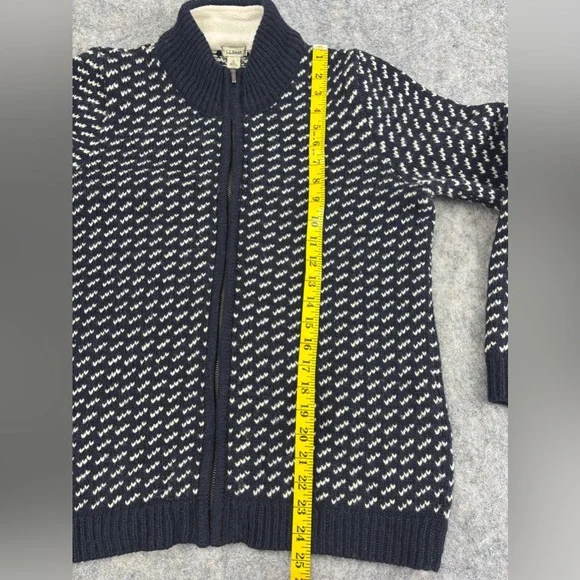 L.L. Bean | Vintage | Birdseye Norwegian Wool | Zipper |‎ Navy Blue | Small - Picture 6 of 9